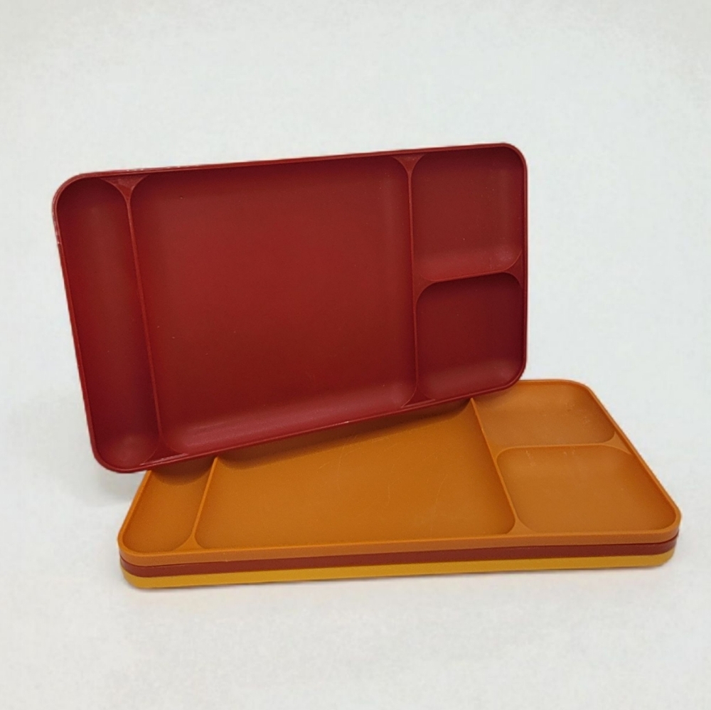 4 Vintage Tupperware Harvest Luncheon Trays Dining Cafeteria Picnic Camping USA